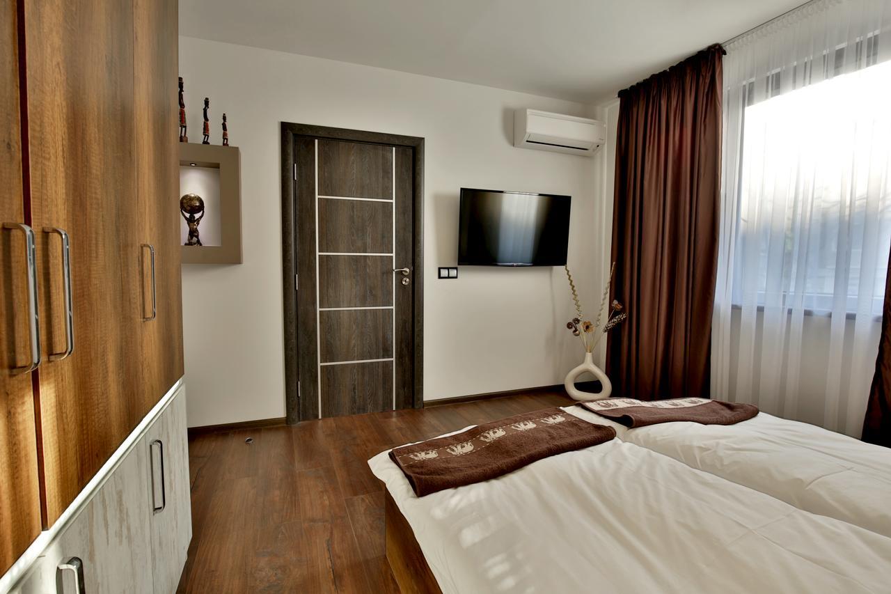 Apartments Relax 1&2 Varna Buitenkant foto