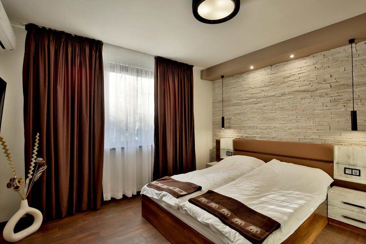 Apartments Relax 1&2 Varna Buitenkant foto